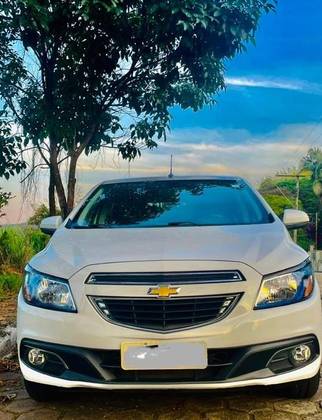 CHEVROLET ONIX 1.4 MPFI LTZ 8V FLEX 4P AUTOMÁTICO CHEVROLET ONIX 1.4 MPFI LTZ 8V FLEX 4P AUTOMÁTICO